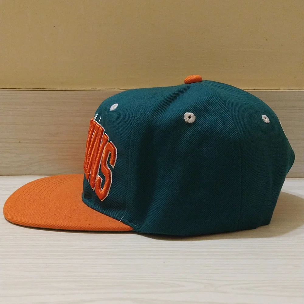 Vintage Miami Dolphins Snapback - Picture 4 of 6